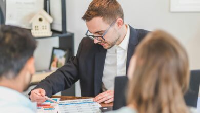 Finding Your Niche: Exploring Specialized Roles in the Finance World