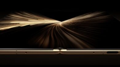 How Do Folding Phone Hinges Work?